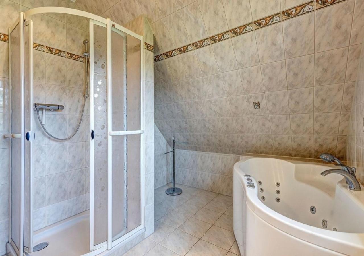 Ferienhaus Clara Benz  Екстериор снимка